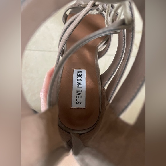 Steve Madden Wedges - Picture 4 of 5